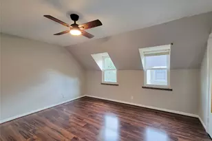 5239 Arboles Dr, Houston, TX 77035 - Photo 17
