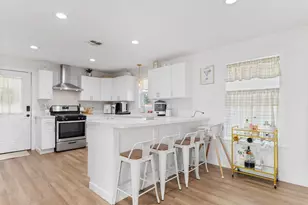 804 Peach St, El Campo, TX 77437 - Photo 13