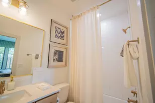 1720 Sedola Ln, Houston, TX 77055 - Photo 19