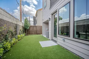 1720 Sedola Ln, Houston, TX 77055 - Photo 47