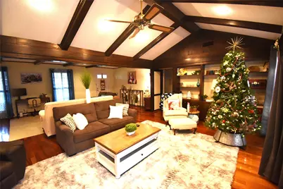 8011 Meadowvale Drive, Houston, TX 77063 - Photo 7