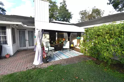 8011 Meadowvale Drive, Houston, TX 77063 - Photo 23