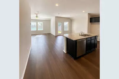 11335 Dawn Beach Lane, Conroe, TX 77304 - Photo 3
