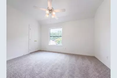 201 Rosemary Lane, Lake Jackson, TX 77566 - Photo 15