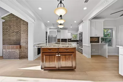 1614 Crestmont Street, Wharton, TX 77488 - Photo 13