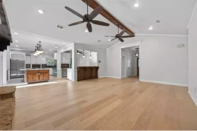 1614 Crestmont Street, Wharton, TX 77488 - Photo 9
