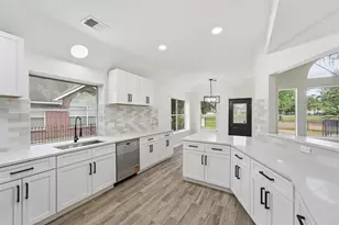 8407 Malardcrest Dr, Humble, TX 77346 - Photo 13