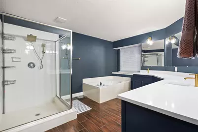 1917 Endeavor Court, Seabrook, TX 77586 - Photo 9