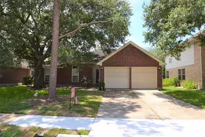 2818 Russett Place, Pearland, TX 77584 - Photo 1