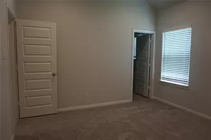 11893 E Gate Dr, Willis, TX 77318 - Photo 15