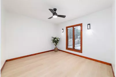11411 Ash Creek Drive, Houston, TX 77043 - Photo 21