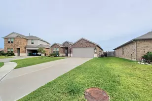 22607 Castello Lakes Dr, Katy, TX 77449 - Photo 5