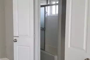 15414 W Hampton Cir, Houston, TX 77071 - Photo 21