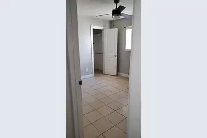 15414 W Hampton Circle, Houston, TX 77071 - Photo 27