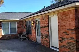 15414 W Hampton Cir, Houston, TX 77071 - Photo 5