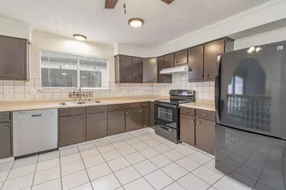 16126 New Field Drive, Houston, TX 77082 - Photo 5