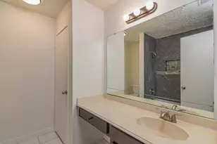 16126 New Field Dr, Houston, TX 77082 - Photo 7