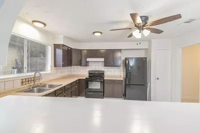 16126 New Field Drive, Houston, TX 77082 - Photo 5