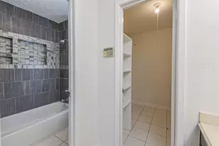 16126 New Field Dr, Houston, TX 77082 - Photo 13