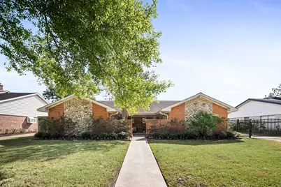 5743 Jason Street, Houston, TX 77096 - Photo 1