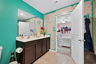 6250 El Topacio Dr, Houston, TX 77048 - Photo 9