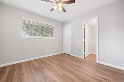 12203 Ryewater Drive, Houston, TX 77089 - Photo 13
