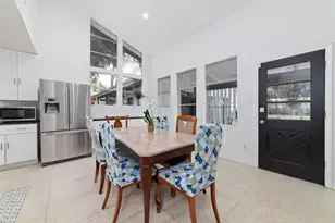 8808 Wateka Dr, Houston, TX 77074 - Photo 15