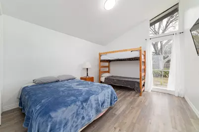 8808 Wateka Drive, Houston, TX 77074 - Photo 25