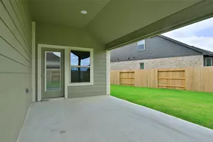 22206 Mount Whitney Rd, Waller, TX 77484 - Photo 23