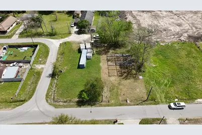 7438 Maxroy Street, Houston, TX 77088 - Photo 3