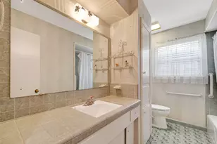 1746 Nocturne Ln, Houston, TX 77043 - Photo 13