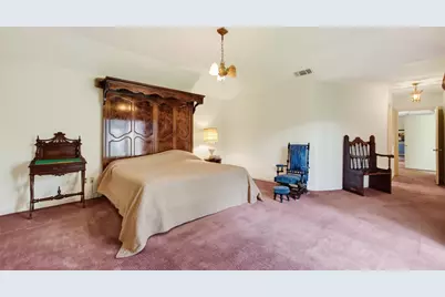 1746 Nocturne Lane, Houston, TX 77043 - Photo 19