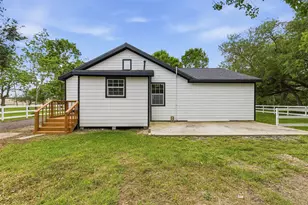 8414 Schiro Rd, Hitchcock, TX 77563 - Photo 37