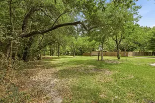 8414 Schiro Rd, Hitchcock, TX 77563 - Photo 39