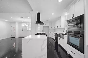 9114 Tooley Dr, Houston, TX 77031 - Photo 11