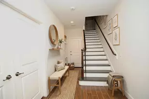 562 Bomar St, Houston, TX 77006 - Photo 3