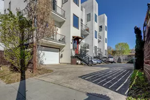 1124 W Dallas St, Houston, TX 77019 - Photo 27