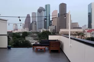 1124 W Dallas St, Houston, TX 77019 - Photo 1