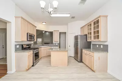 10614 Sunswept Fields Lane, Houston, TX 77064 - Photo 9