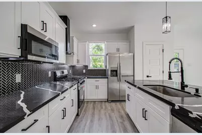 6531 Rosemary Lane #B, Houston, TX 77016 - Photo 11