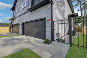 6531 Rosemary Ln, Houston, TX 77016 - Photo 3