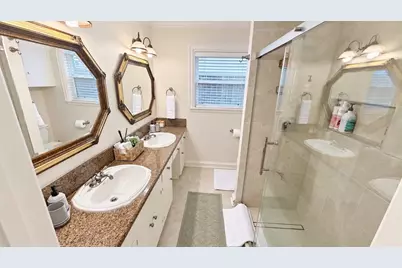 3102 Newcastle Drive, Houston, TX 77027 - Photo 13