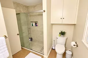 3102 Newcastle Dr, Houston, TX 77027 - Photo 15