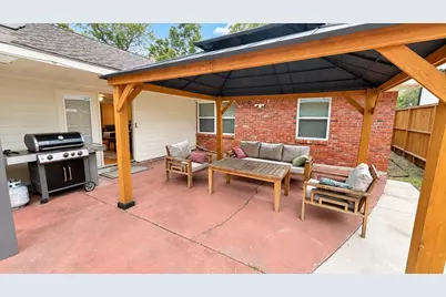 3102 Newcastle Drive, Houston, TX 77027 - Photo 25
