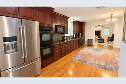 3102 Newcastle Drive, Houston, TX 77027 - Photo 7