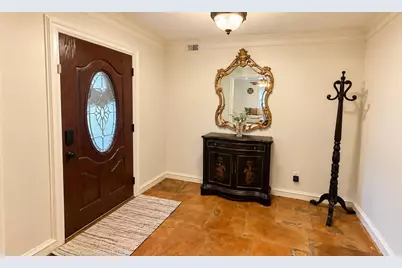 3102 Newcastle Drive, Houston, TX 77027 - Photo 3