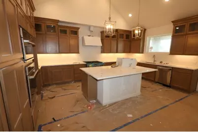 12906 Old Fashion Circle, Mont Belvieu, TX 77535 - Photo 5