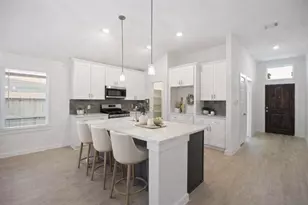 410 Zeus Mountains Dr, Crosby, TX 77532 - Photo 5