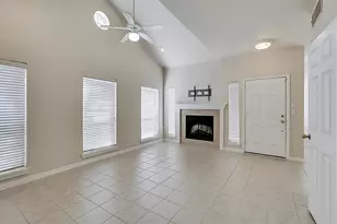12565 Piping Rock Dr, Houston, TX 77077 - Photo 3