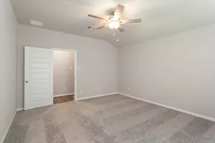6915 Lebec, Rosharon, TX 77583 - Photo 17